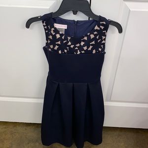 Little girl dress, size 8. Great condition.
